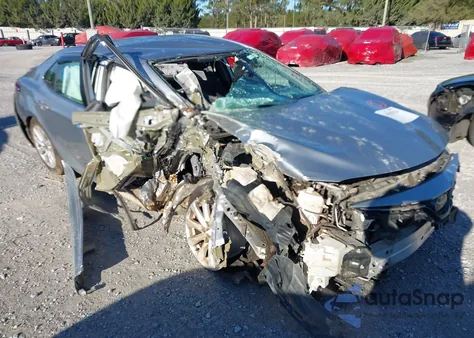 2020 Toyota Camry Le from USA, damaged, VIN 4T1C11AK8LU367074